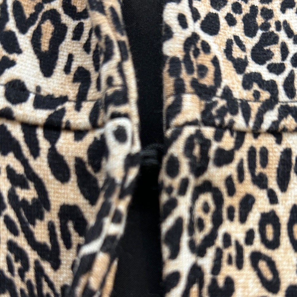 Chico's Women’s Animal Print Knit Blazer - Size 14/16 Preowned - Picture 8 of 8